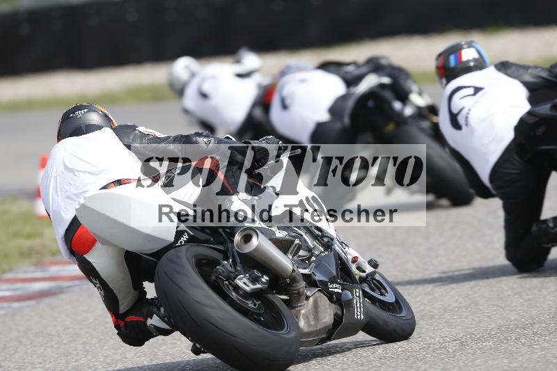 /Archiv-2025/07 19.04.2025 Speer Racing ADR/Instruktorentraining/backside